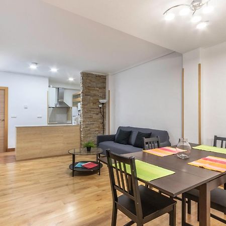 Apartamento Junto Al Guggenheim Con Parking Gratuito Bilbao Exteriör bild