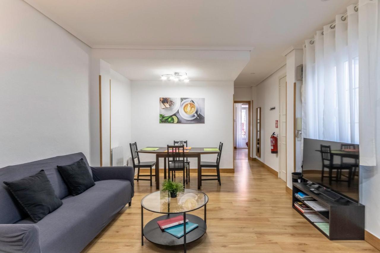 Apartamento Junto Al Guggenheim Con Parking Gratuito Bilbao Exteriör bild